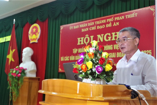 Phan Thiết: 180 báo cáo viên, tuyên truyền viên pháp luật được Tập huấn Luật Biên phòng Việt Nam