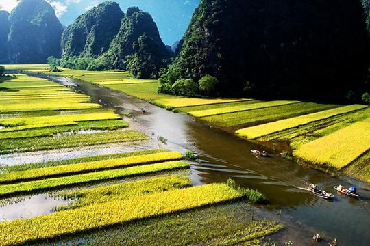 ‏Top 5 most famous rivers in Vietnam with ton of incredible experiences‏