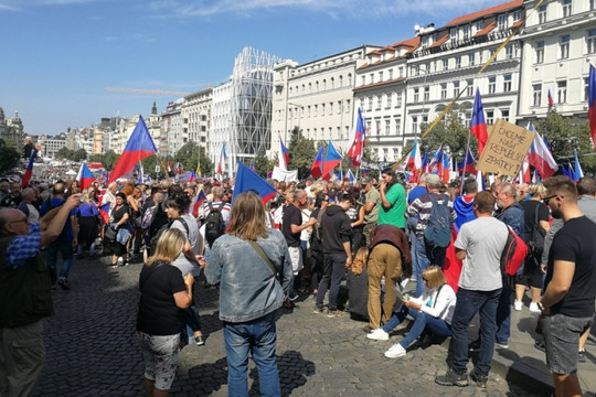 70.000 người biểu tình phản đối chính phủ Séc