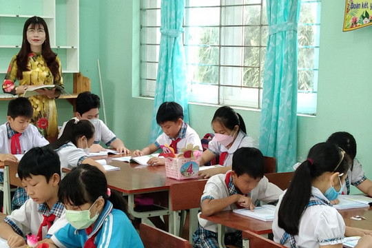 Người truyền cảm hứng môn tiếng Việt cho học sinh