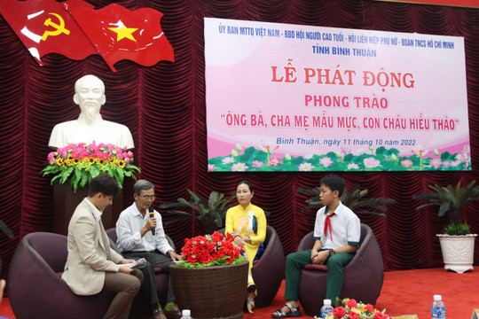 Phát huy truyền thống văn hóa gia đình Việt