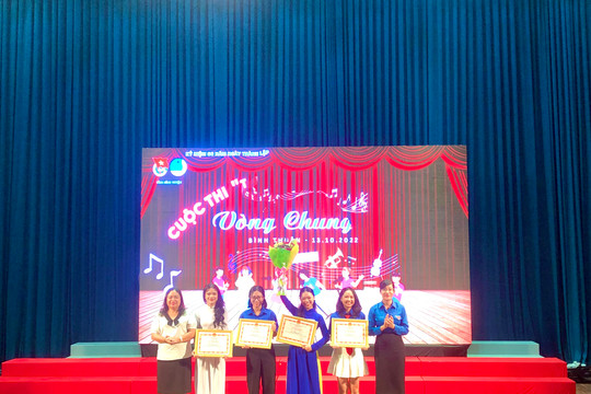 Chung kết Cuộc thi Tiếng hát Hoa phượng đỏ, lần thứ I - năm 2022
