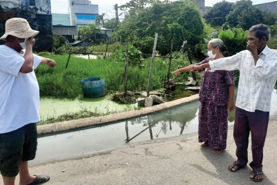 Phú Tài: Người dân sống trong cảnh ô nhiễm ngập nước đến bao giờ?