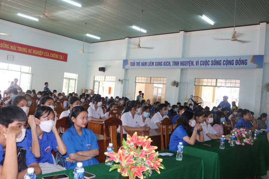 Hàm Thuận Bắc: Tư vấn pháp luật cho đoàn viên, thanh niên, học sinh