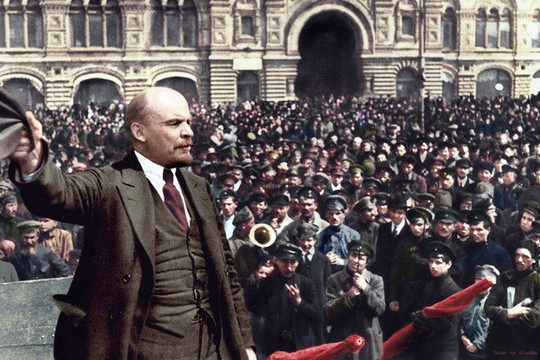 Kỷ niệm 105 năm Cách mạng Tháng Mười Nga (7/11/1917 – 7/11/2022): Mở ra một thời đại mới trong lịch sử nhân loại