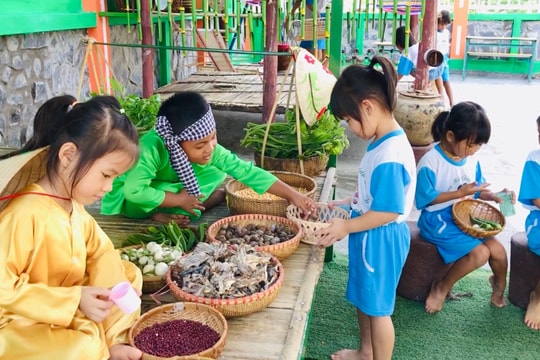 Khó khăn thực hiện chính sách phát triển giáo dục mầm non