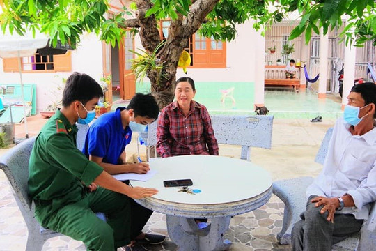 
Đoàn viên, thanh niên Liên Hương tham gia  phòng, chống sốt xuất huyết
