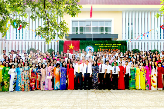 Chào mừng kỷ niệm 70 năm thành lập Trường THPT Phan Bội Châu (1952 - 2022): Niềm tự hào của nhiều thế hệ học sinh Bình Thuận