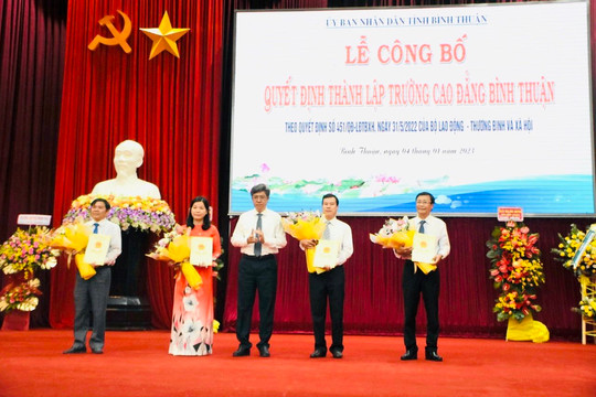 Lễ công bố Quyết định thành lập Trường Cao đẳng Bình Thuận