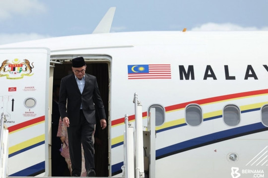 Thủ tướng Malaysia tới Brunei