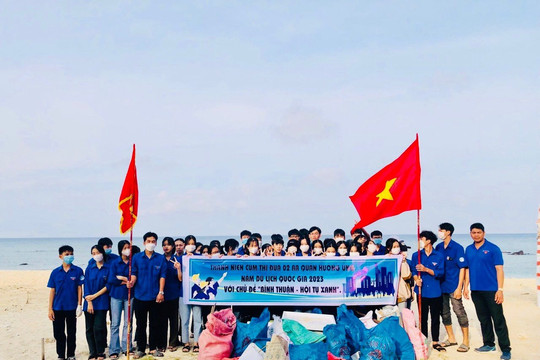 Tuổi trẻ Bình Thuận đồng loạt tham gia hoạt động vệ sinh môi trường