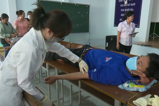Tuổi trẻ Hàm Thuận Bắc đi đầu trong phong trào hiến máu tình nguyện