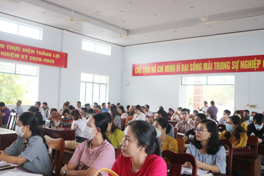 Hàm Phú triển khai kế hoạch sinh hoạt chính trị “Giữ trọn lời thề đảng viên”