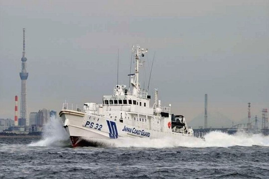 Lật tàu đánh cá ở ngoài khơi bờ biển Hàn Quốc khiến 9 người mất tích