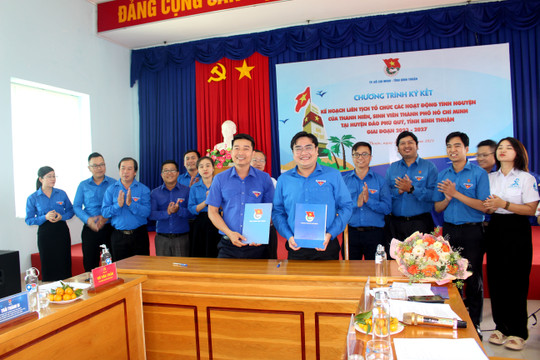 Ký kết liên tịch các hoạt động tình nguyện tại huyện đảo Phú Quý