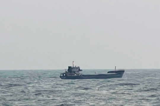 Tàu Xuyên Á 126 bị sự cố đã tự ý rời khỏi vùng biển Kê Gà