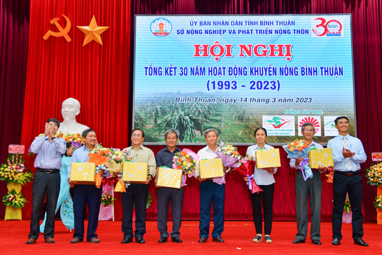 Tổng kết 30 năm hoạt động khuyến nông Bình Thuận