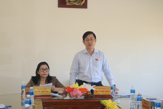 Đoàn giám sát Quốc hội tỉnh làm việc với huyện Tuy Phong:
Thu hút đầu tư năng lượng gắn bảo vệ môi trường