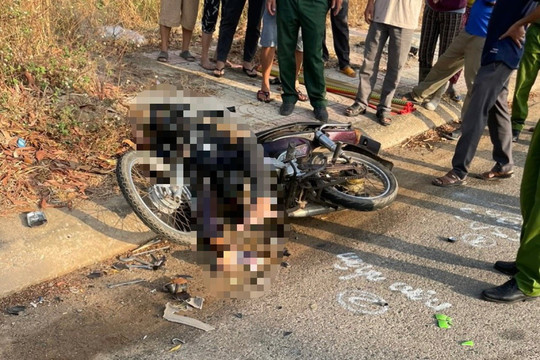 Hàm Tân: Nam thanh niên tử vong trên xe máy ven đường