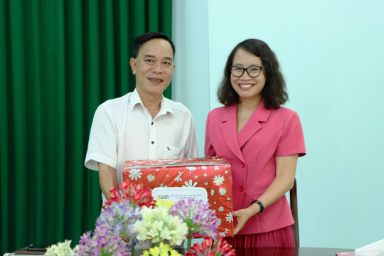 Đài Phát Thanh – Truyền hình và Báo Bình Phước trao đổi kinh nghiệm hoạt động với Báo Bình Thuận