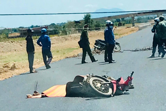 Hàm Thuận Bắc: Người đi xe máy té tử vong trên cao tốc Vĩnh Hảo – Phan Thiết