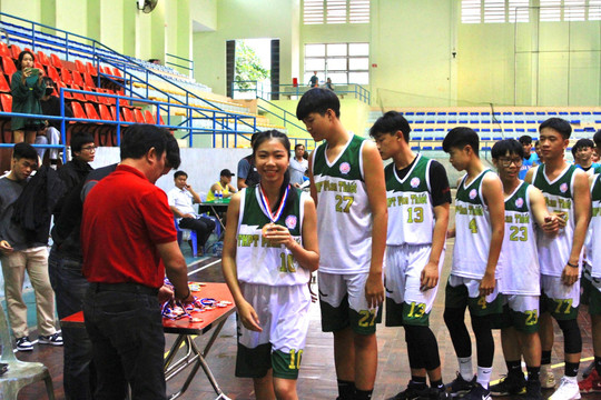 
Ban hành Điều lệ Giải bóng rổ 5x5 vô địch các CLB Bình Thuận