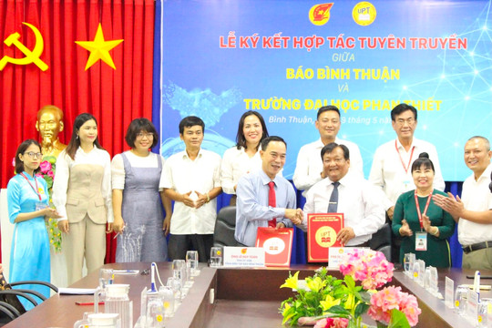 
Báo Bình Thuận và Trường Đại học Phan Thiết ký kết hợp tác tuyên truyền 
