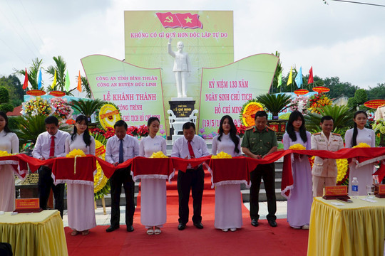  Đức Linh: Khánh thành tượng đài Chủ tịch Hồ Chí Minh