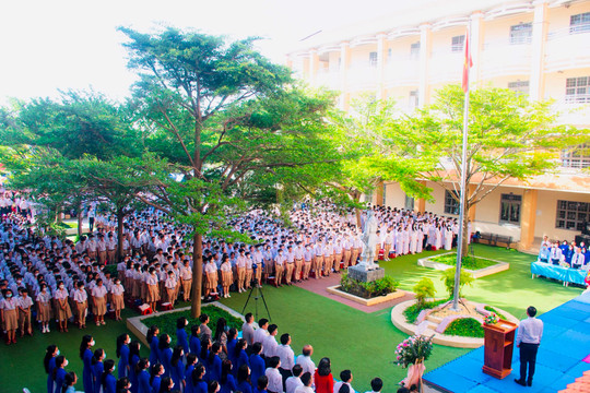 Trường THCS &THPT Lê Lợi: Hướng đến mục tiêu xây dựng trường học “Hiện đại - Thông minh và Hạnh phúc”