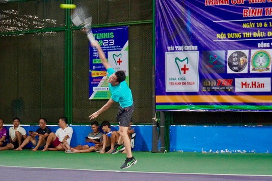 
Trao giải quần vợt Thiện Hiếu mở rộng Cúp Nha khoa Vạn Hạnh Bình Thuận lần VI - 2023