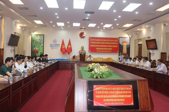 Delegation of the Southern Investment Promotion Center looks for investment opportunities in Binh Thuan