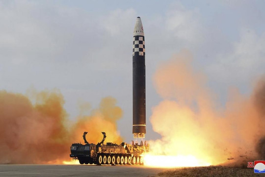 Triều Tiên phóng tên lửa đạn đạo để đáp trả cuộc tập trận Hàn-Mỹ?
