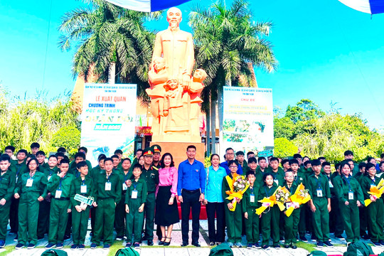 76 chiến sĩ nhí tham gia “Học kỳ trong Quân đội”
