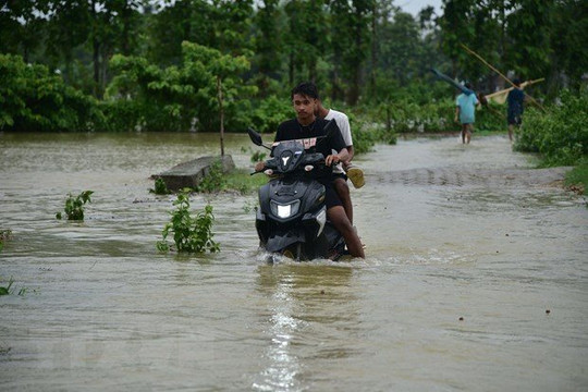 Lũ lụt tác động đến hàng chục nghìn người ở Đông Bắc Ấn Độ