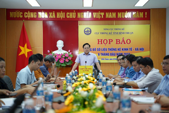 Tourism, services sharply donated to Binh Thuan’s GRDP growth