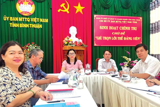 Mặt trận Tổ quốc Việt Nam, các tổ chức chính trị - xã hội và nhân dân: Khẳng định vai trò trong góp ý xây dựng Đảng, xây dựng chính quyền
