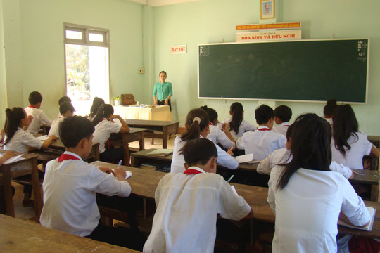 Hàm Tân: Giáo viên đã nhận đầy đủ chế độ chính sách xã bãi ngang
