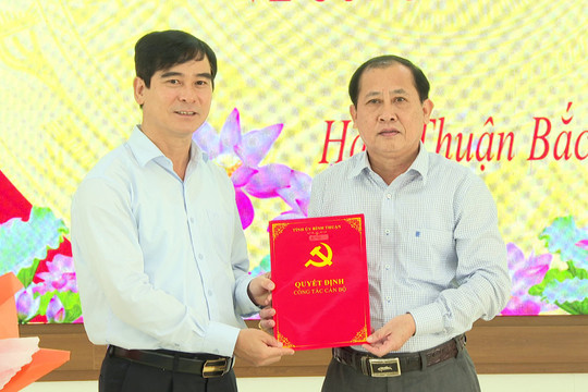 Đồng chí Nguyễn Ngọc Thạch làm Bí thư Huyện ủy Hàm Thuận Bắc