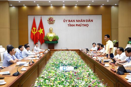 Đoàn công tác tỉnh Bình Thuận làm việc tại tỉnh Phú Thọ về trao đổi kinh nghiệm phát triển ngành y tế