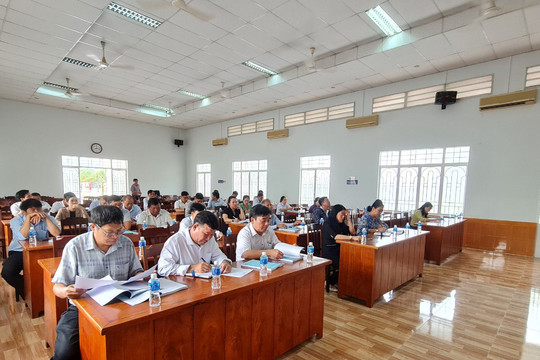 Hàm Thuận Nam: Tuyên truyền chính sách pháp luật về lao động, việc làm, BHXH, BHYT