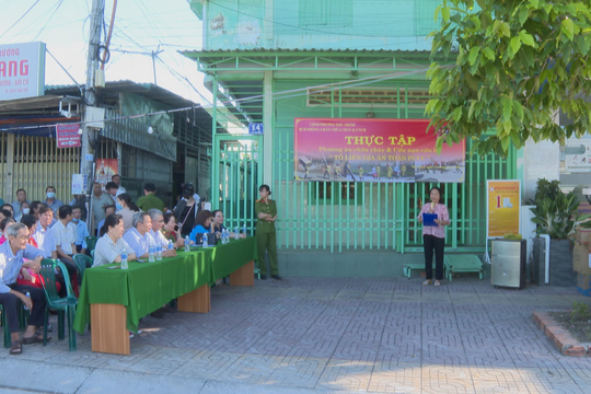Ra mắt “Tổ liên gia an toàn PCCC” phường Phú Trinh