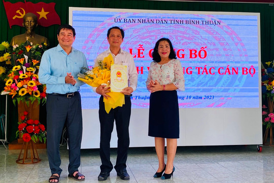 Ông Nguyễn Văn Thạch được bổ nhiệm giữ chức Phó Giám đốc Sở Giáo dục và Đào tạo