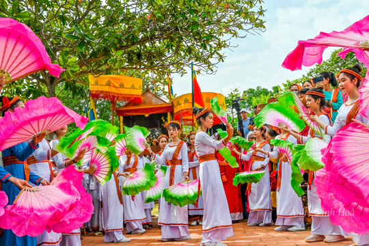 Bảo tồn và phát huy Lễ hội Katê của người Chăm phục vụ phát triển du lịch.