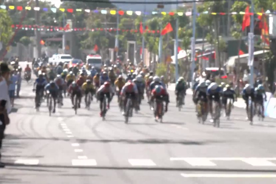 Giải đua xe đạp thị xã La Gi mở rộng lần thứ nhất 