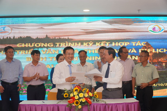 Ký kết hợp tác phát triển văn hóa, thể thao và du lịch Bình Thuận – Ninh Thuận