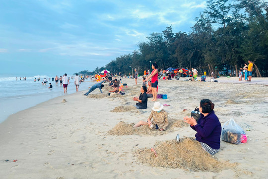 Binh Thuan to boost management on tourist destinations