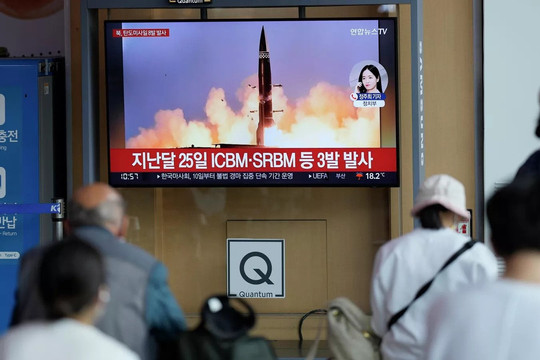 Hàn Quốc nói Triều Tiên phóng tên lửa đạn đạo