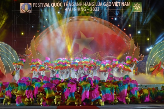 Khai mạc Festival Quốc tế ngành hàng lúa gạo Việt Nam - Hậu Giang 2023
