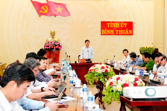 Bàn công tác chuẩn bị Lễ Bế mạc Năm du lịch quốc gia 2023 “Bình Thuận – Hội tụ xanh”.