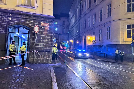 CH Séc: Ít nhất 31 người bị thương vong trong vụ xả súng tại Praha